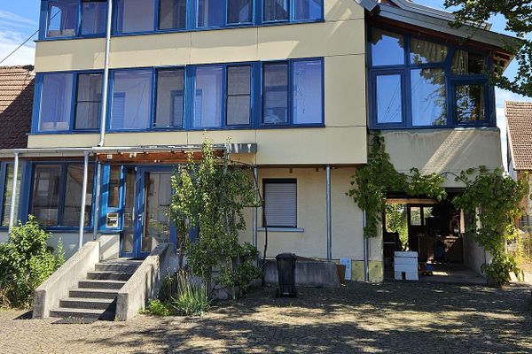 Sehenswertes Haus mit großem Grundstück in Niedermohr (Region KL, HOM, PS, KUS)