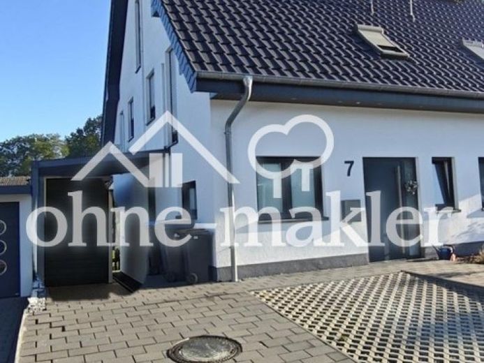 Moderne Doppelhaushälfte in Hiddenhausen - Ruhig gelegen – Foto 1