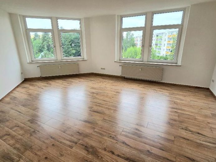 Super geräumige 2-Raum-Whg. in schöner Lage – Foto 1