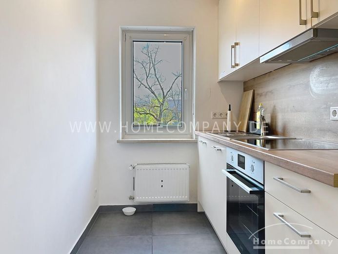 Modern möblierte 3-Zimmer-Wohnung mit Balkon in Sendling – c1c4d5bd4ef6d18a6383a3149786da92f04b0467.jpg