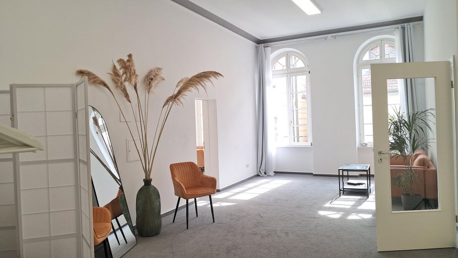 Büro, Praxis,Atelier oder Verkaufsfläche im Herzen der Altstadt – Raum 1