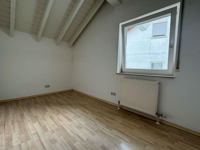 Charmante 3-Zimmer-Wohnung mit Sonnenbalkon in Cleebronn – Foto 8