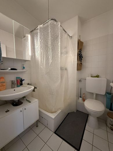 Investoren & Kapitalanleger aufgepasst.  Attraktives Appartement in der Mönchebergstraße 31 in KS – Badezimmer