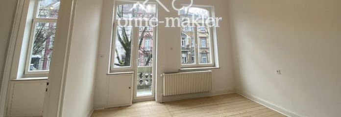 Stilvoll sanierter Altbau – 2 gleich große Zimmer | EBK, Balkon