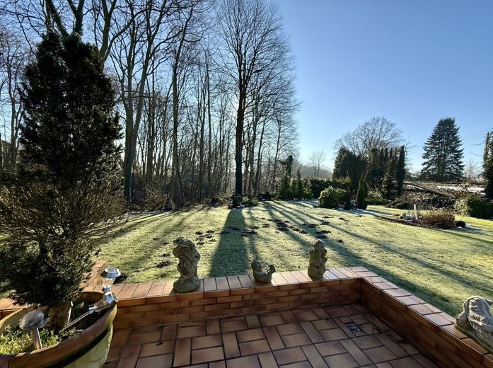 Fröndenberg-Ardey: Freistehendes Wohnhaus mit Gartenoase am Ende einer Sackgasse! – Gartenimpressionen