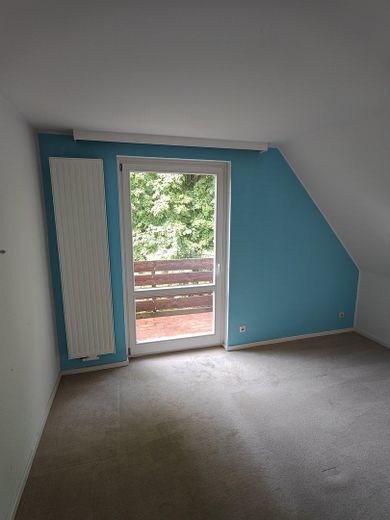 Ehemaliges Pfarrhaus in Oldenstadt zu verkaufen – OG Raum 19 (Balkonzugang)