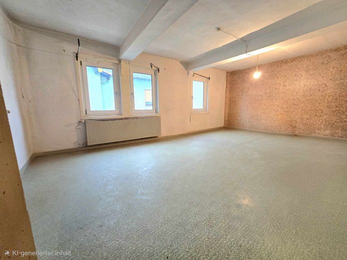 Ertragreiche Kapitalanlage mit ca. 3.000 EUR monatlicher Nettokaltmiete und zusätzlichem Wertsteigerungspotenzial – Haus Zimmer2