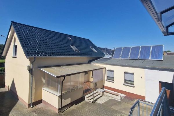 Schönes Anwesen mit viel Platz und vielen Möglichkeiten