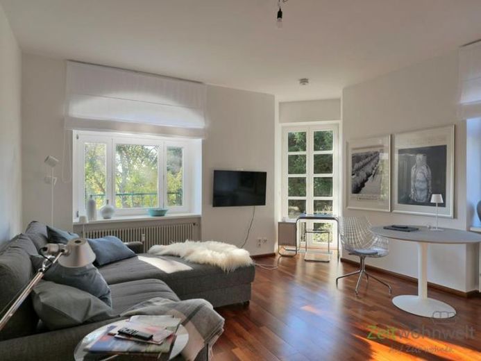 (EF1216_M) Dresden: Loschwitz/Wachwitz, möbliertes Apartment in Stadtrandvilla zwischen Elbflorenz und Golfplatz – Foto 1