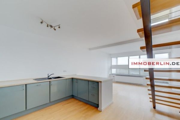 IMMOBERLIN.DE - Exklusive 3-Zimmer-Wohnung mit Loggia im Corbusierhaus nahe Olympiastadion