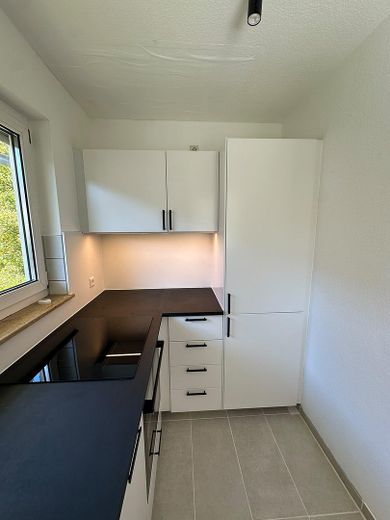 Appartement lumineux de 3 pièces dans un emplacement central – première occupation après rénovation – Photo 14