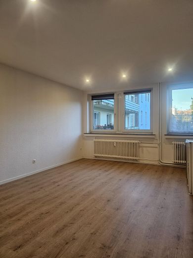 Renovierte 3-Zimmer-Wohnung, 90 m², Tageslichtbad und Gäste-WC – Foto 3