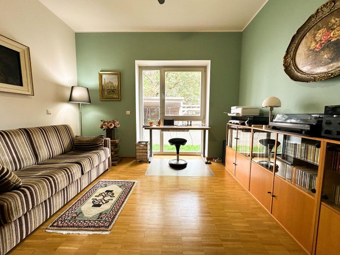 Arbeitszimmer Bild 1