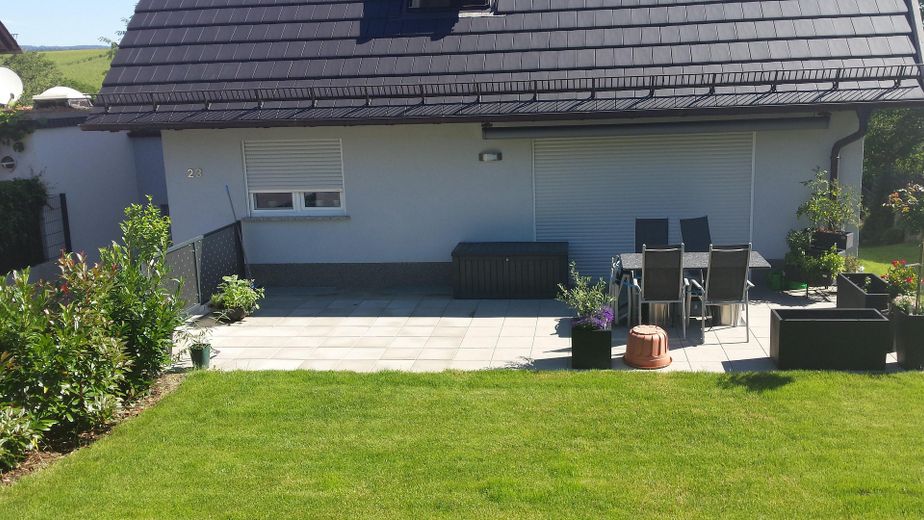 شقة مشرقة ومغمورة بالضوء من 4 غرف – Terrasse