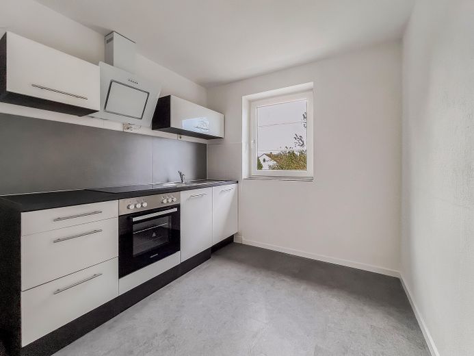 Attraktive Kapitalanlage mit Perspektive: Gepflegte 3-Zimmer-Wohnung in beliebter Lage von Biberach – Küche