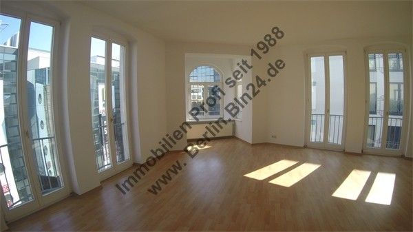 Wohnung mieten - - sanierte und günstige 2 Zimmer – G0030137