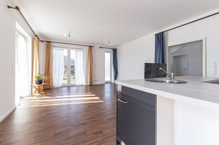 Moderne Villa / als Doppelthaushälfte mit 5 Zim. in Hamburg Nähe – Foto 2