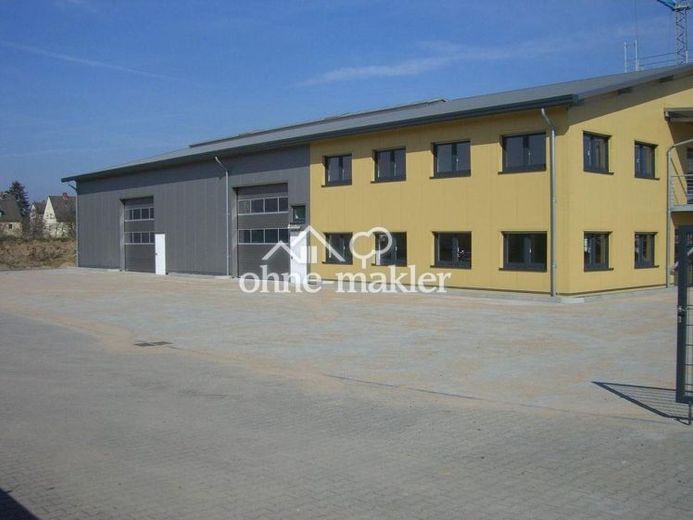 Uffici e spazi commerciali nel parco industriale di Sinzig – Foto 2