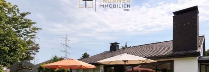 Architektur mit Charakter: 164 m², Empore, 522 m² Grundstück & Garage in Kaarst