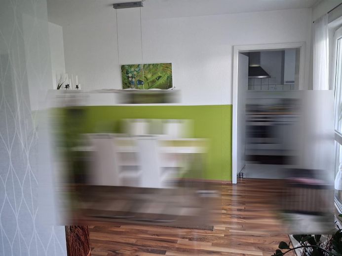 3-кімнатна терасна квартира з навісом для авто та часткою саду в Neu-Ulm/Burlafingen – Esszimmer