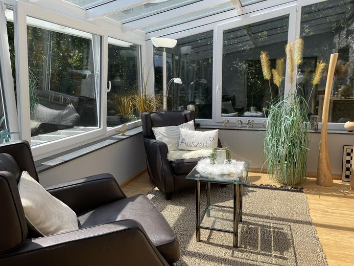 Exklusives Wohnen in allerbester Wohnlage – Wintergarten