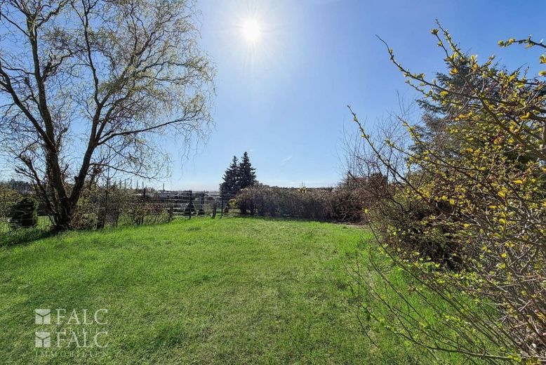 *Verk.* Attraktive Doppelhaushälfte in ruhiger Lage! – Garten