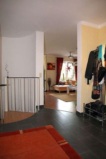 Eingangsbereich mit Treppe