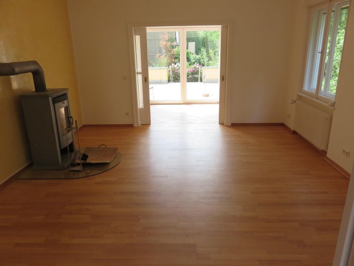 Sonnenterrasse und Saunalandschaft nahe Spandauer Forst – Wohnen - Essen - Terrasse