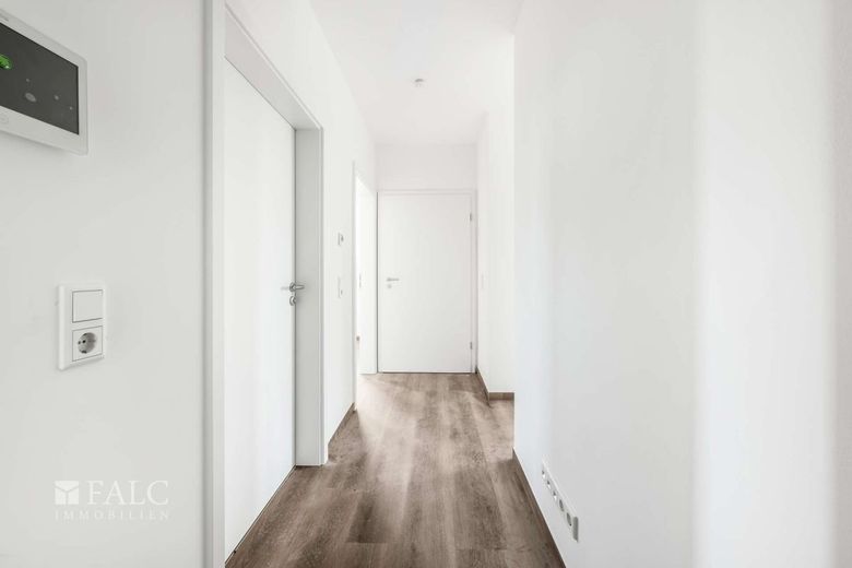 Exklusive Maisonettewohnung im Neubau - Erstbezug mit Dachterrasse – Flur