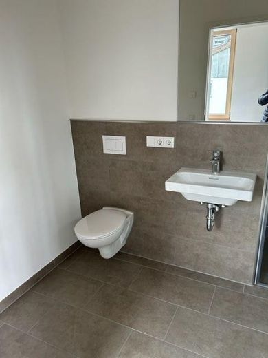 5-room apartment in an eco-friendly timber house – Gäste Bad Ebene 1