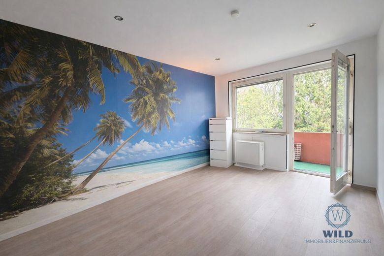 Charmante 3-Zimmer-Wohnung mit Balkon und Blick ins Grüne und Hobbyraum in Saarlouis – Schlafzimmer