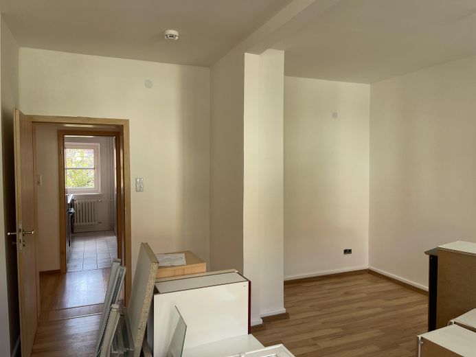 Helle Wohnung 15-10 in der Nähe der Uni – Großes Zimmer
