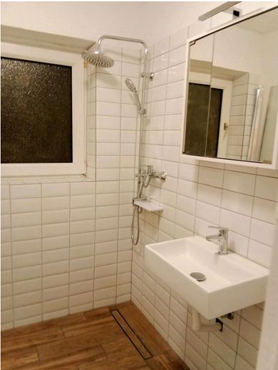 kl. Single Wohnung Innenstad in Braunschweig, neu renoviert, voll möbliert , mit allen Hausgeräten, in ruhige, Grüne Lage, nur ca. 300m von Straßenbahn entfernt – Foto 7