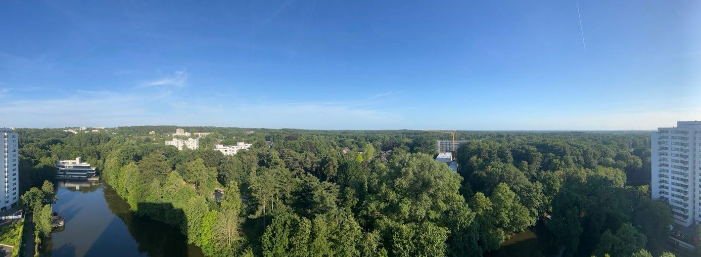 Penthouse mit großer Dachterrasse, Panoramablick & privater Sauna – Weitblick über Erkrath