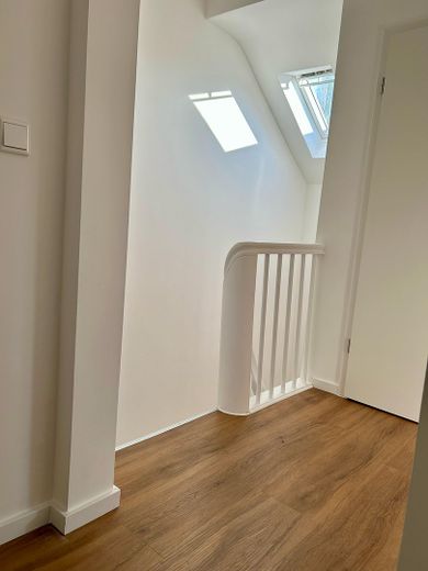 2. OG Flur / Treppe