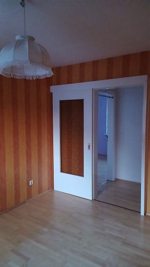 MFH mit 3 Wohnungen - Zentrale Lage - Freistehend – Foto 9