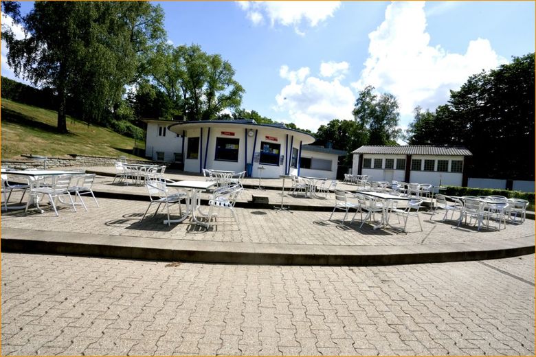 Blick aus dem Freibad