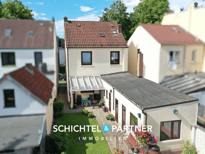 Bremen - Walle | Schönes Einfamilienhaus mit gepflegtem Garten und Werkstatt – Foto 1
