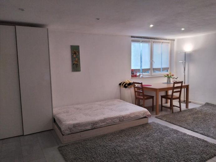 Gästezimmer im KG mönliert
