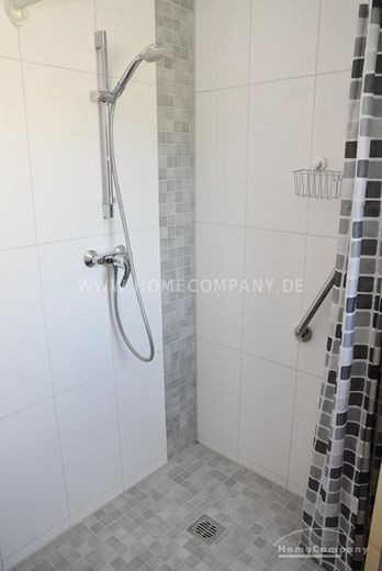 Langenhagen, Wunderschöne 2,5 Zi-Wohnung für 1-2 Personen mit Dachterrasse – 8cffe23b028b62b2b85f19a12fe9fd9e4d7f777f.jpg