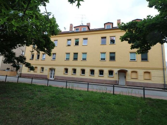 Renovierte 3 - Raumwohnung mit Ankleide und Balkon an der Spree – Foto 1