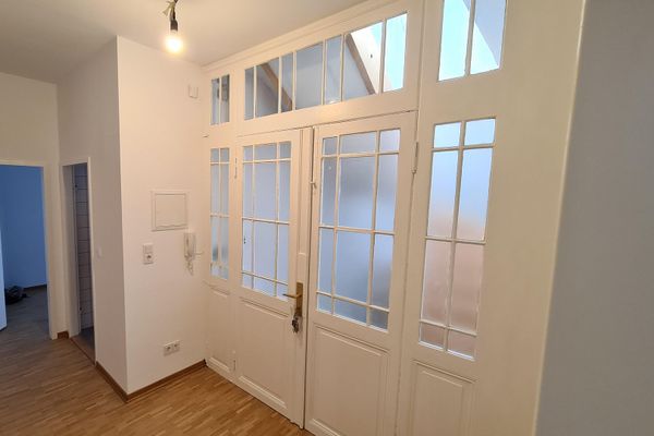 Renovierte Altbauwohnung im Herzen Bockenheims