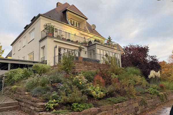 Hochwertig renovierte Erdgeschosswohnung am Mulang – 157 m², Wintergarten, Terrasse & 2 Bäder