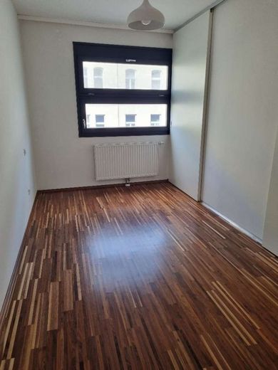 2 Zimmer Wohnung – 8605_-551556099