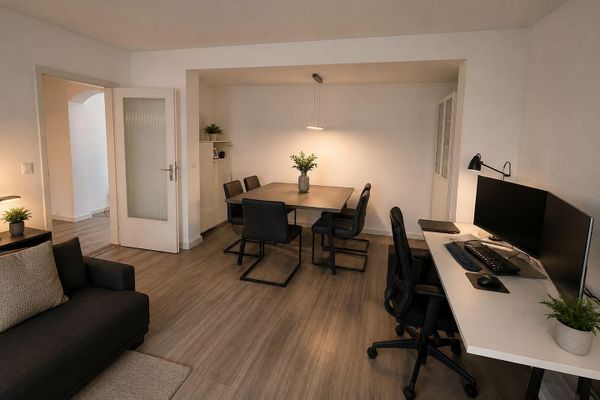 Düsseldorf merkezinde yaklaşık 67 m2, iki odalı kat mülkiyetli daire