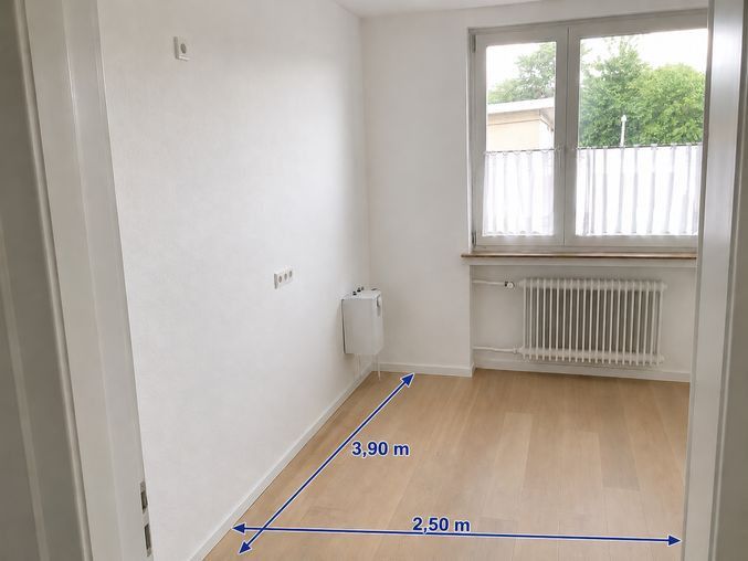 Renovated 3-room apartment with lots of daylight – Küche