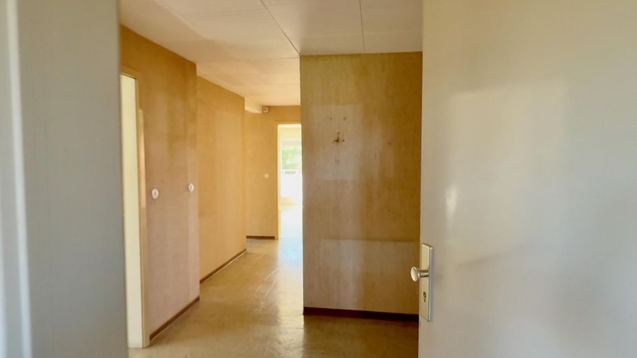 Zweifamilienhaus in exklusiver Waldrandlage – Flur OG
