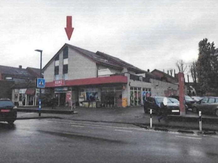Zwangsversteigerung prov.-frei: Eigentumswohnung in Paderborn-Schloß Neuhaus – Foto 1