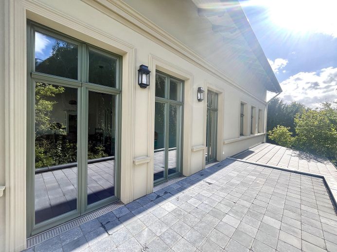 Jugendstil-Villa mit Zukunft und Geschichte - 380qm - Effizienzklasse A+ / provisionsfrei – Dachterrasse