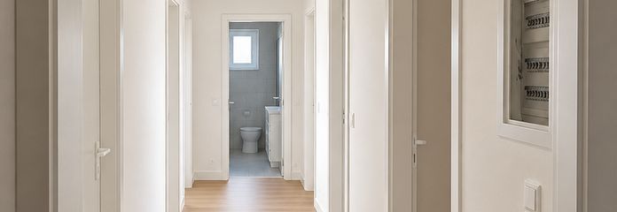 Piso de 3 habitaciones recién renovado con plaza de aparcamiento y posibilidad de carga para vehículos eléctricos en Bendorf
